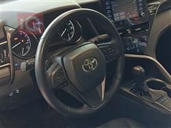 تۆیۆتا کامری